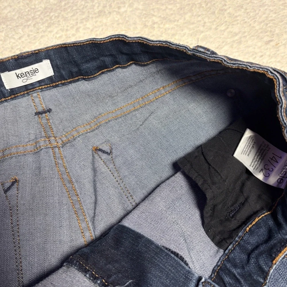 Kensie jeans dark